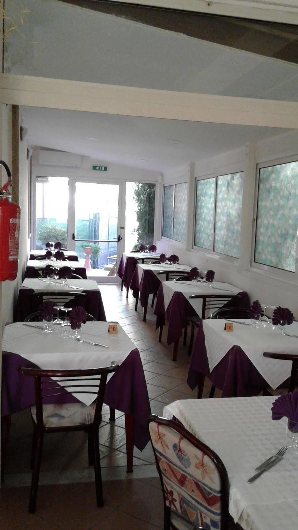 Hotel Chiar Di Luna Senigallia Exterior photo